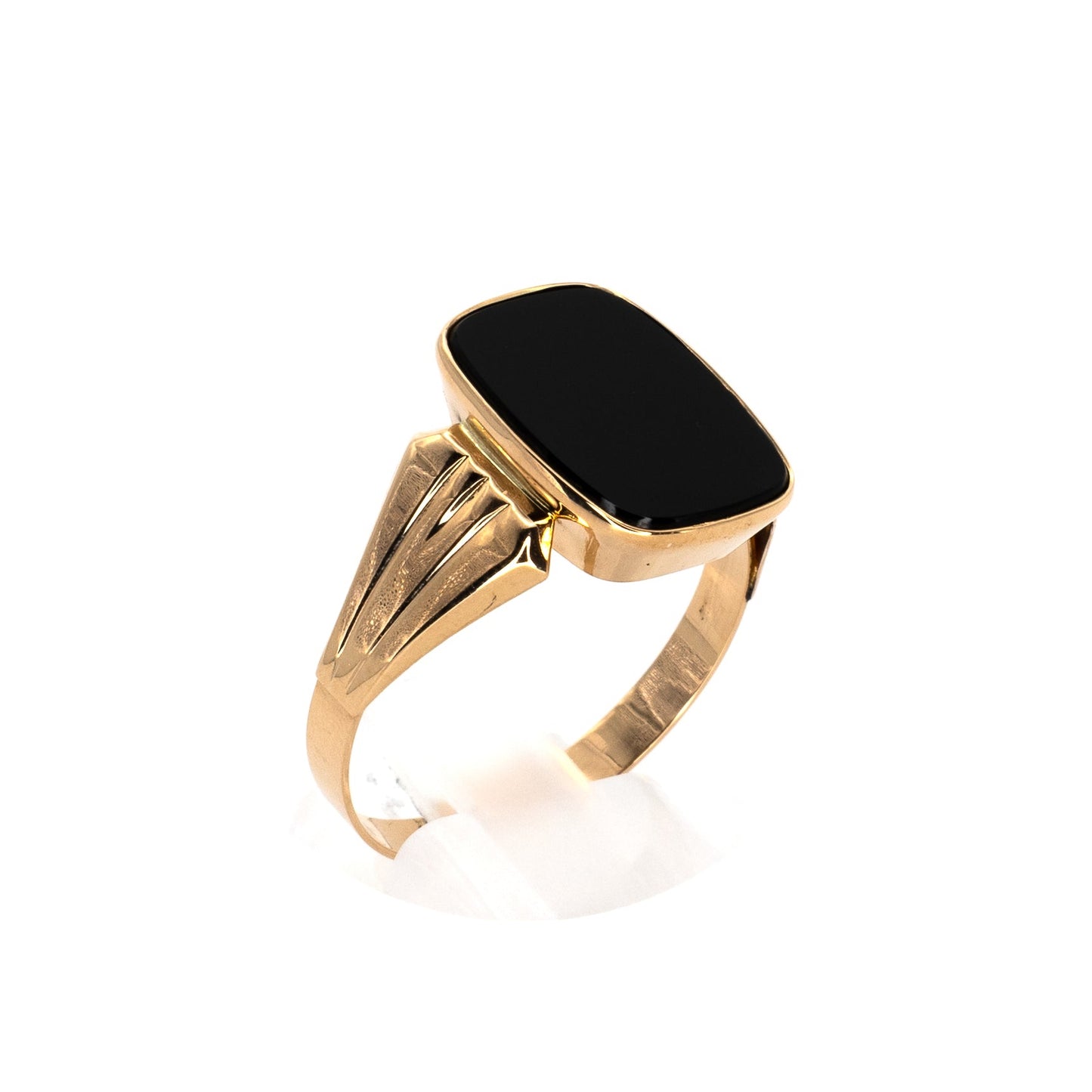 Kantasormus keltakulta