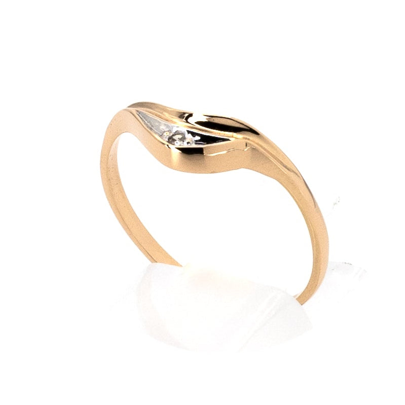Minimal Wave Gold Ring