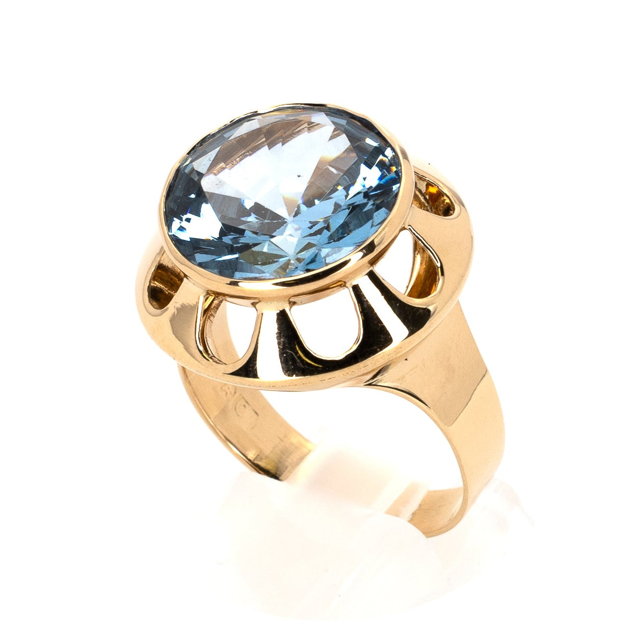 Vaaleansininen 60-luvun cocktail-sormus