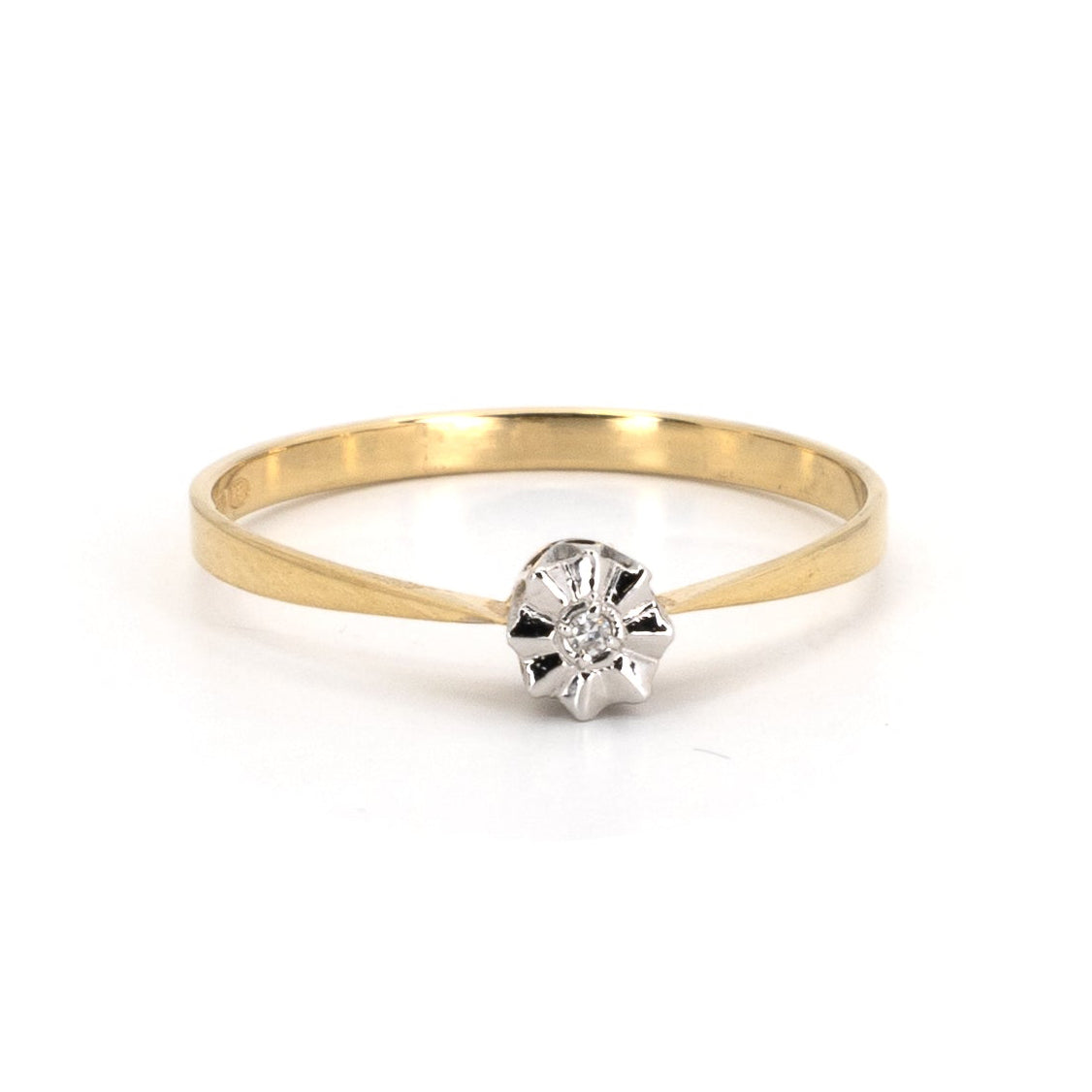 Minimalist Solitaire Diamond Ring