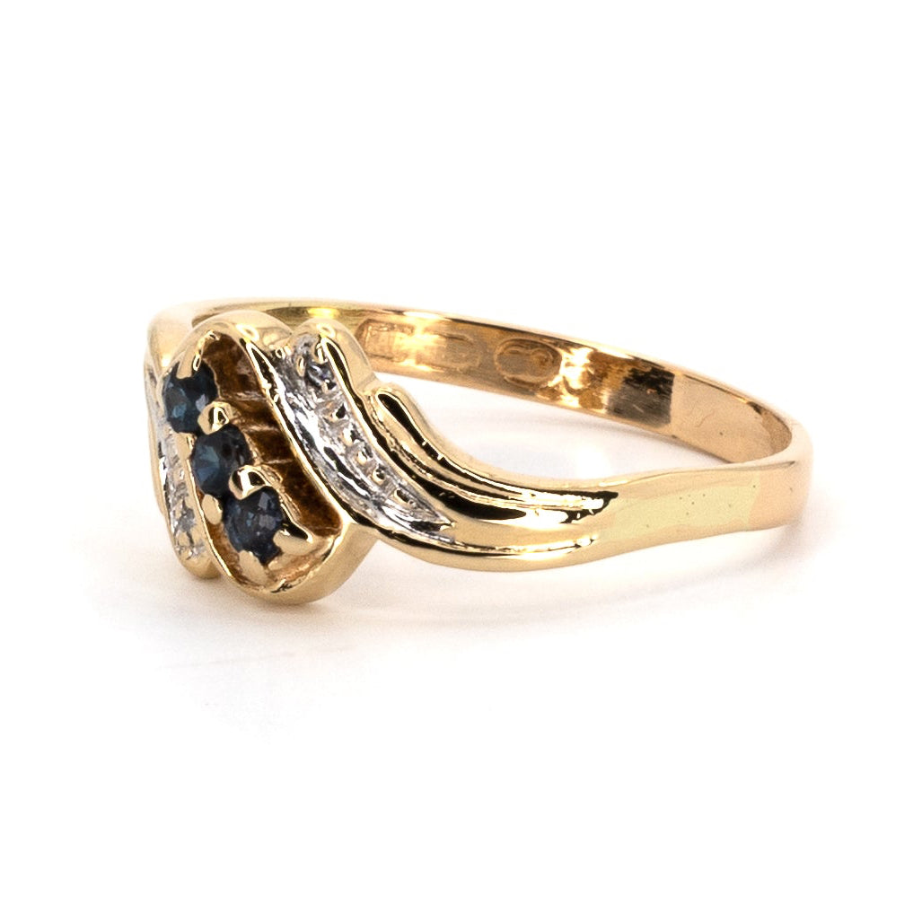 Vintage Ring with Natural Blue Sapphire