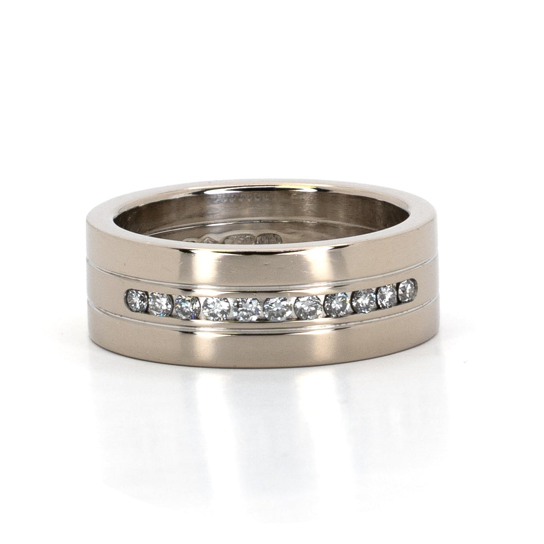 Tillander White Gold Diamond Band
