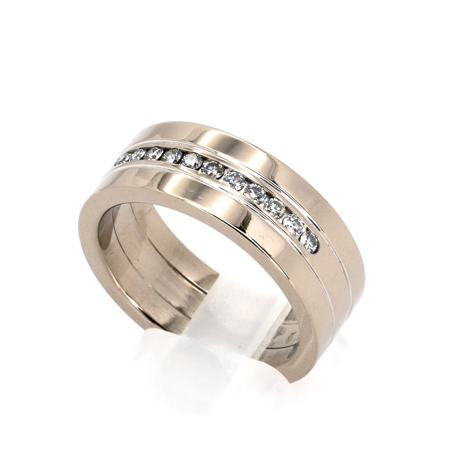 Tillander White Gold Diamond Band