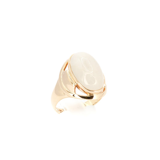 Chalcedony Cabochon Gold Ring
