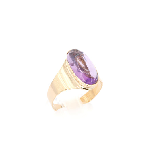 Elongated Cabochon Gold Ring