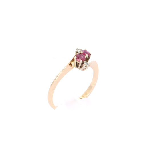 Vintage Ruby & Diamond Gold Ring