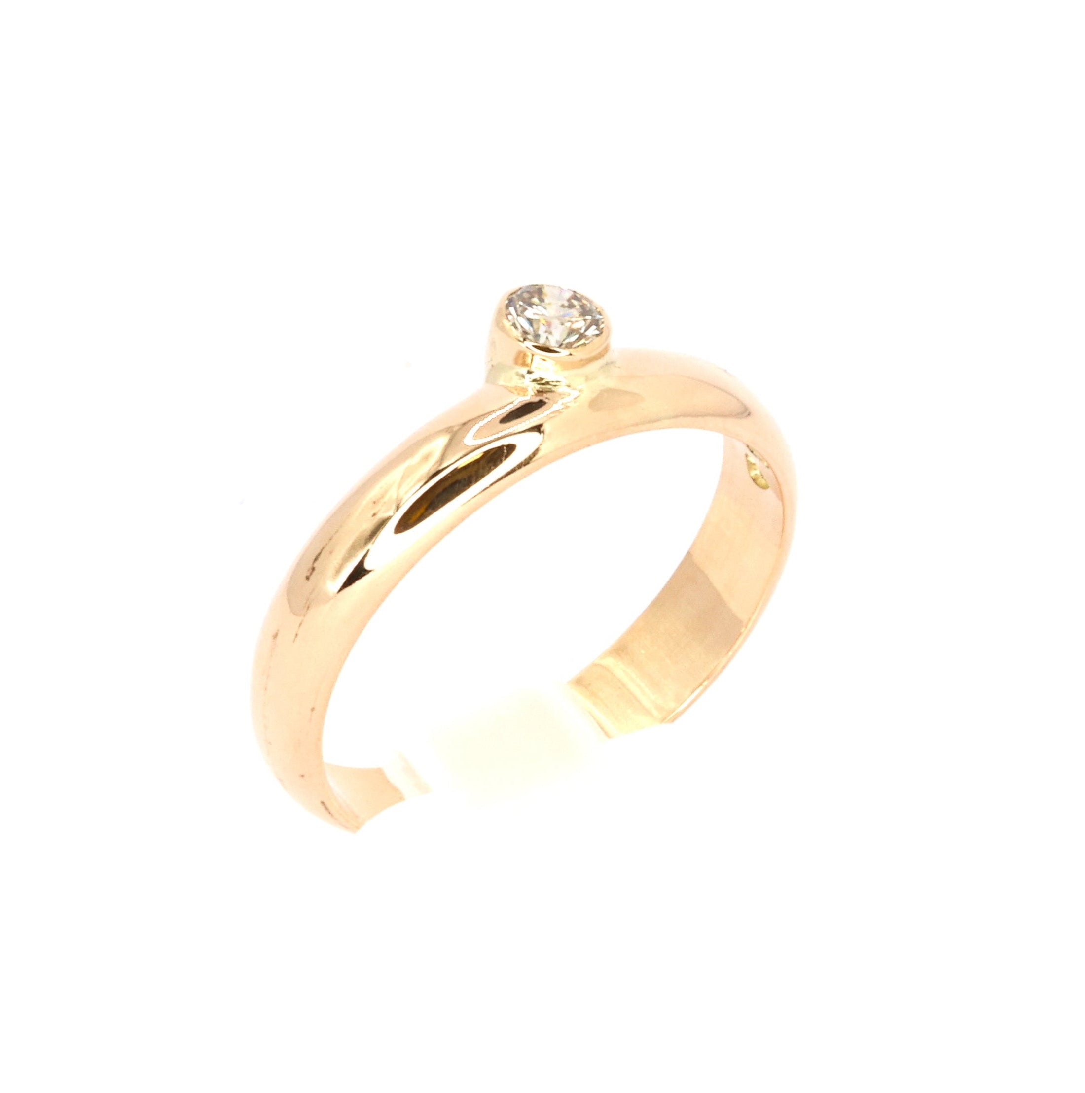 Diamond on Edge Gold Ring