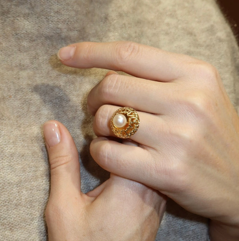 Helmisormus keltakultaa