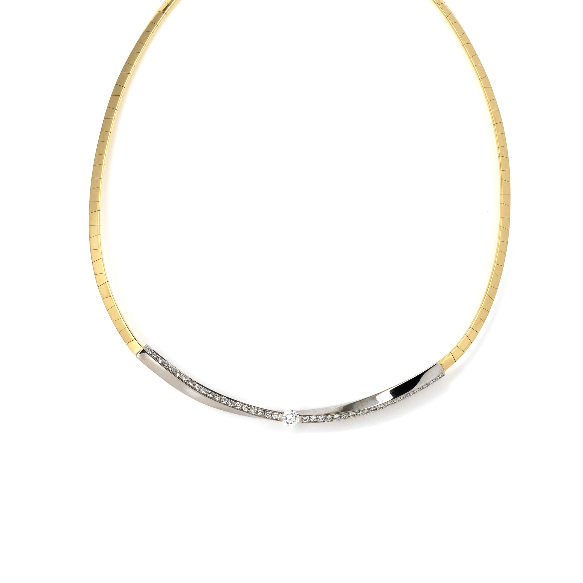 2 värinen kulta timantti choker kaulakoru