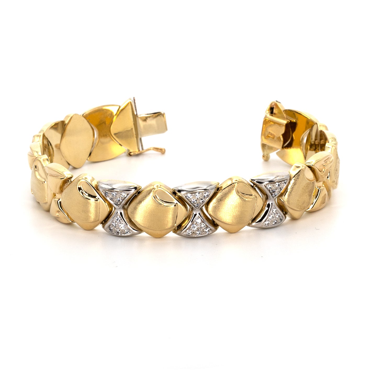 Bow Link Gold Bracelet