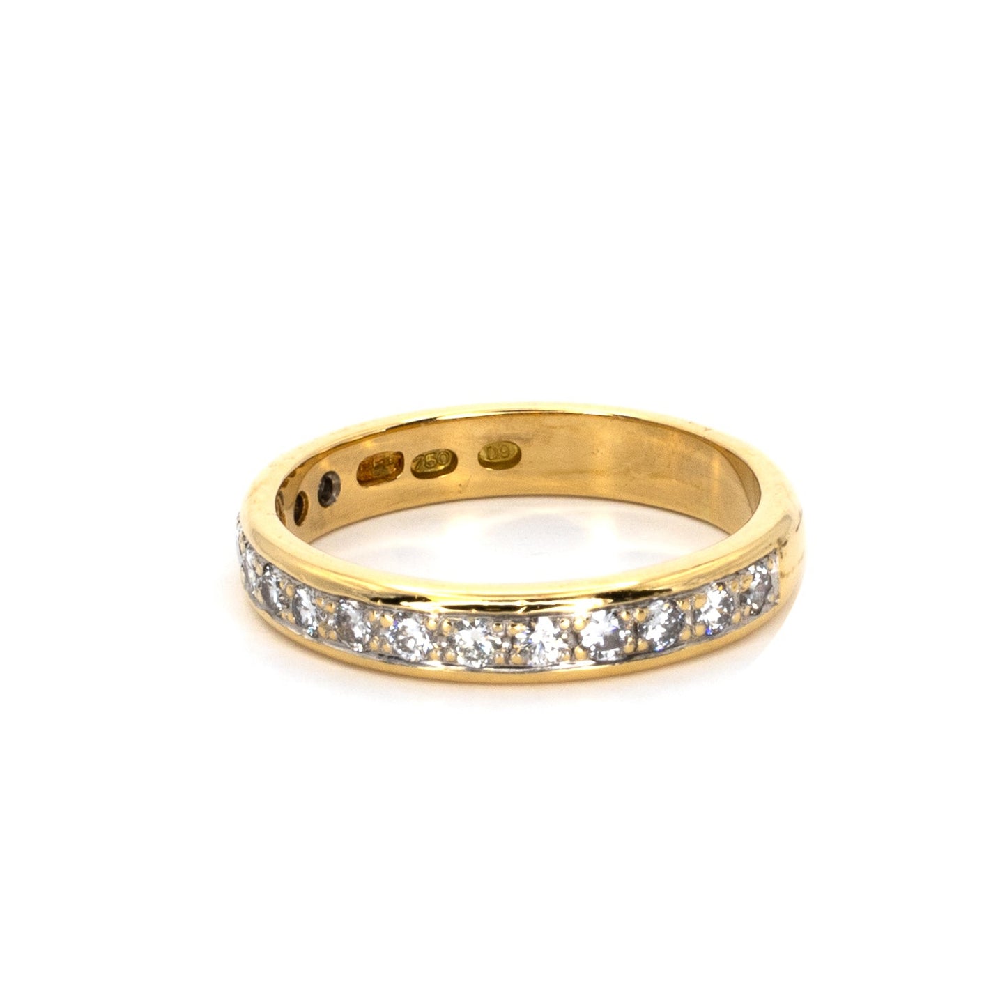 Timanttisormus keltakulta