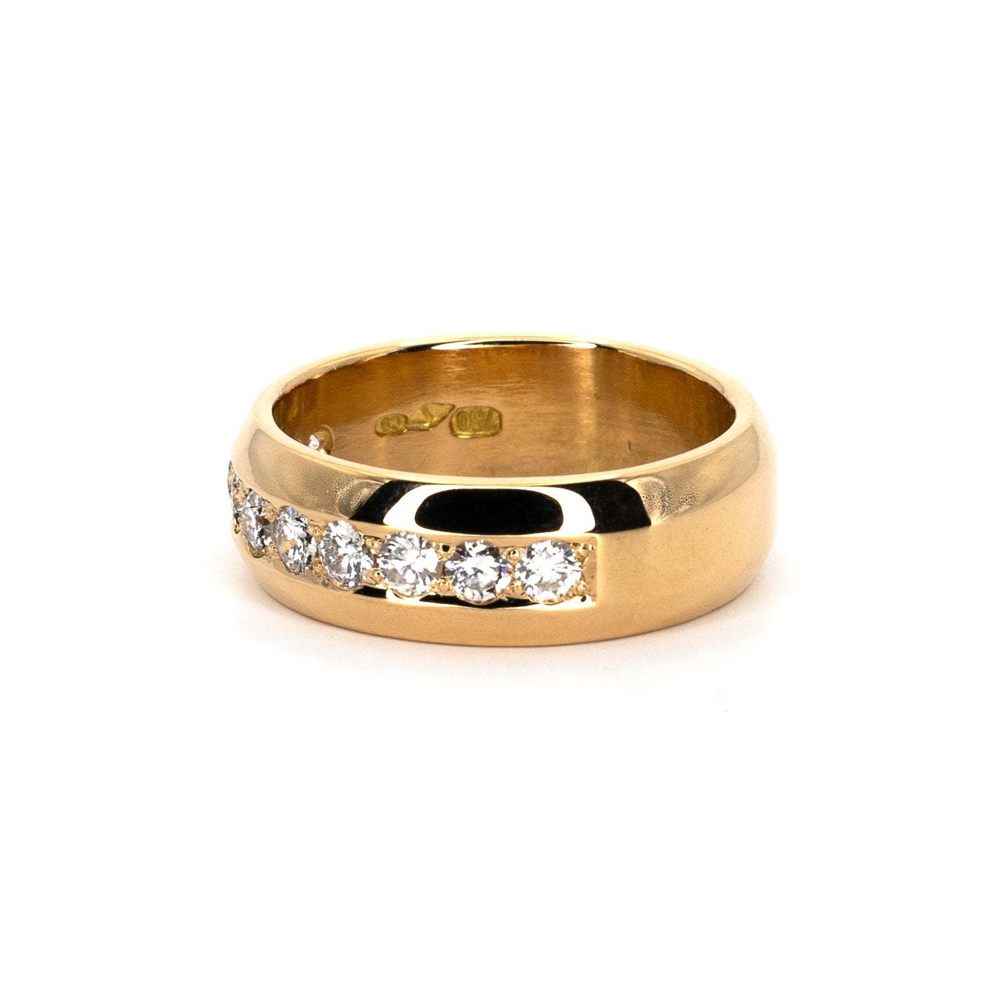 Gold Band Ring Diamond Row Middle
