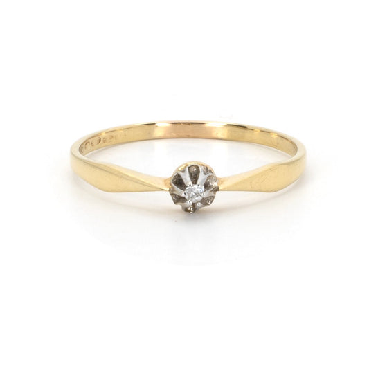 Mini Solitaire Gold Ring