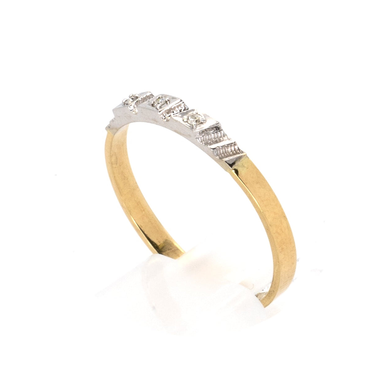 Gold Band with 3 Diamonds