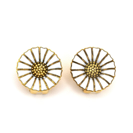 Daisy Ear-clips