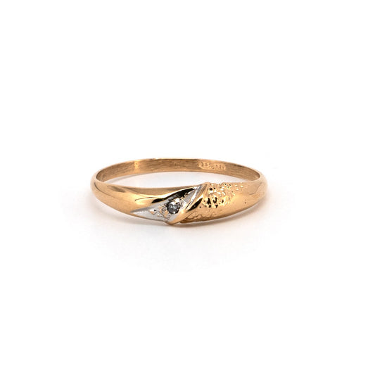 Minimalist Diamond & Gold Ring
