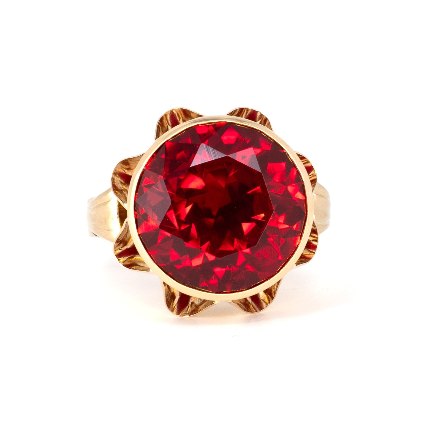 Vintage 1976 Ruby Red Gold Ring