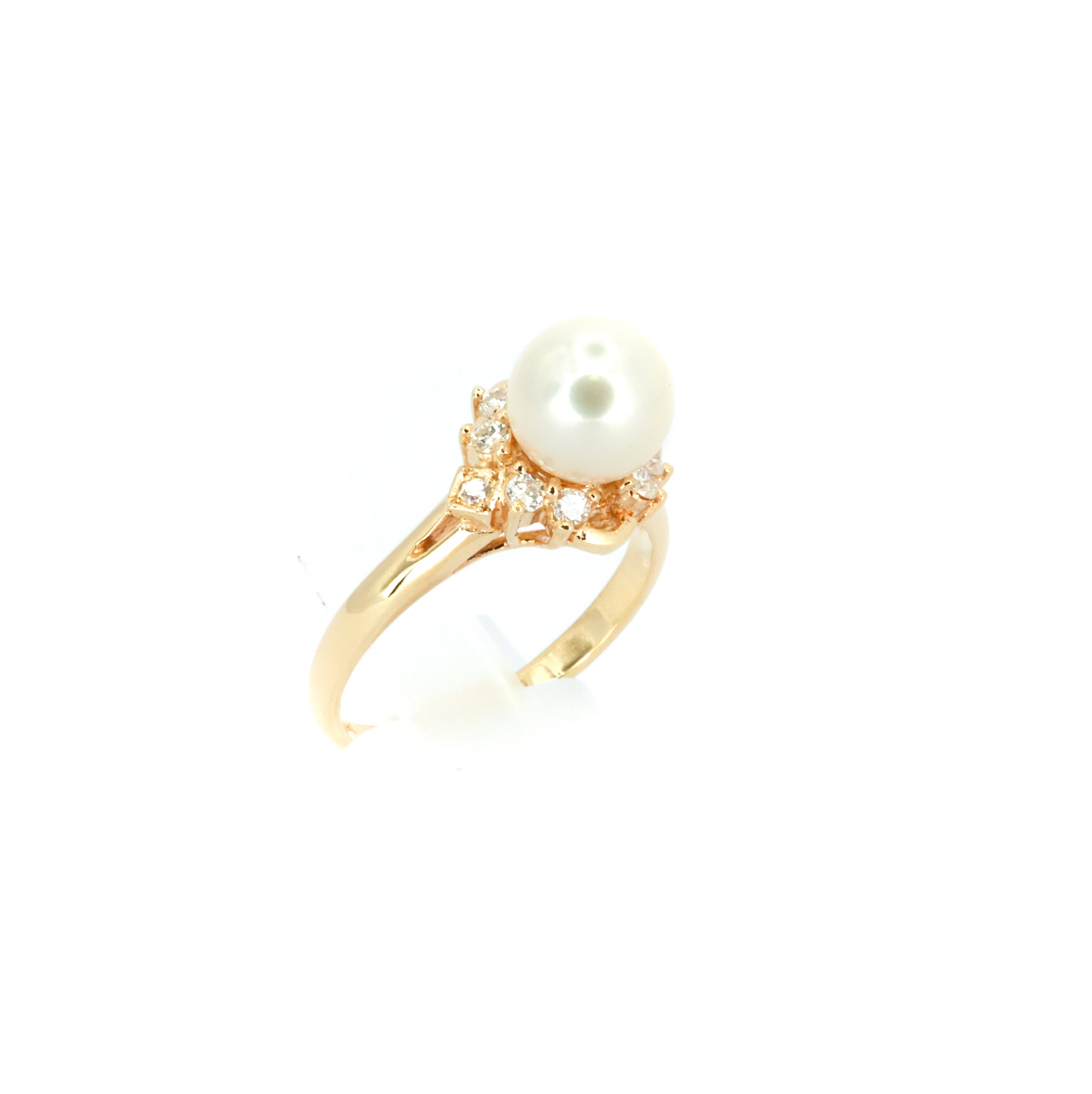 Pearl and Diamond Gold Ring