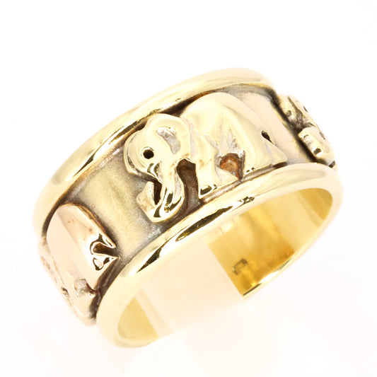 Chunky gold ring