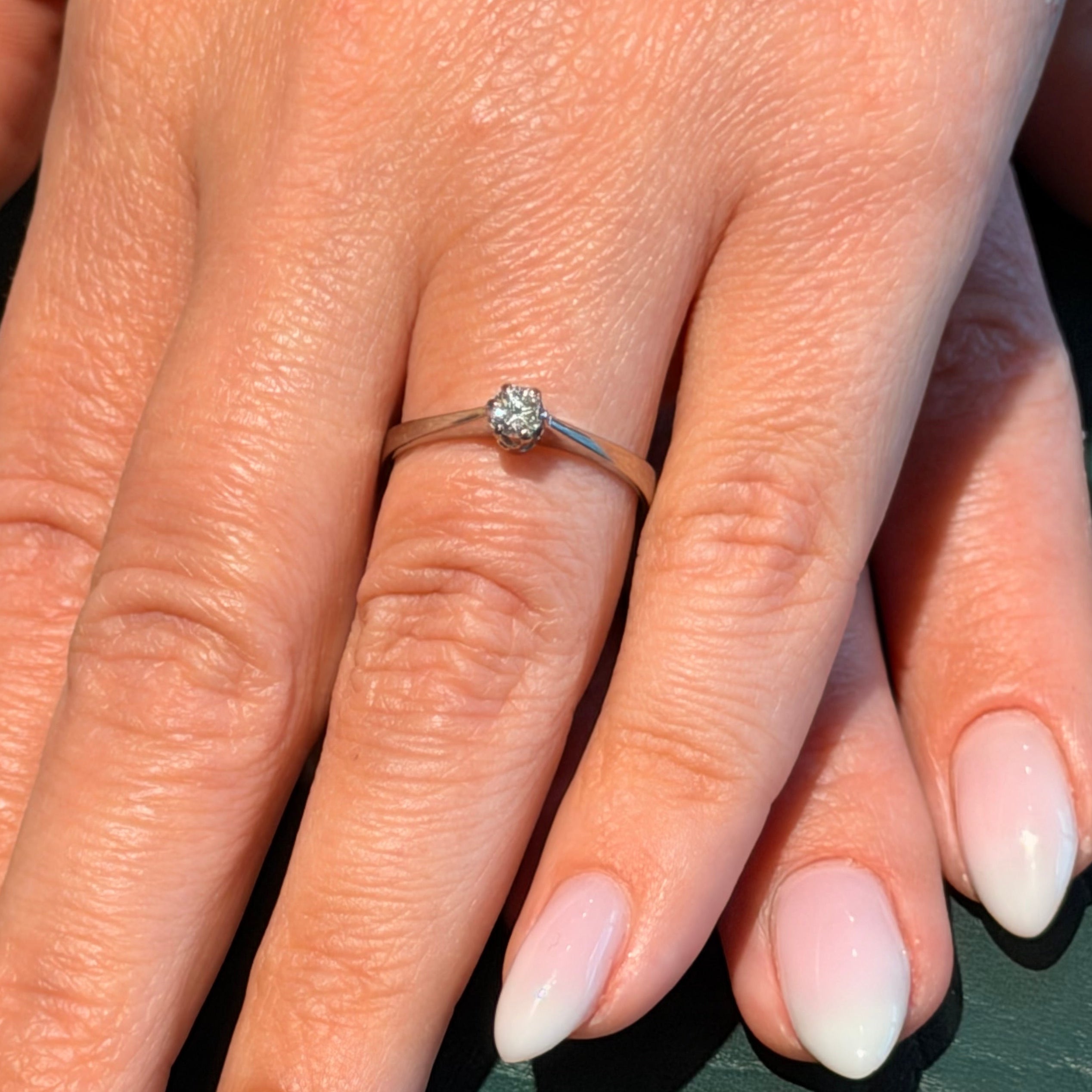 White Gold Solitaire Diamond