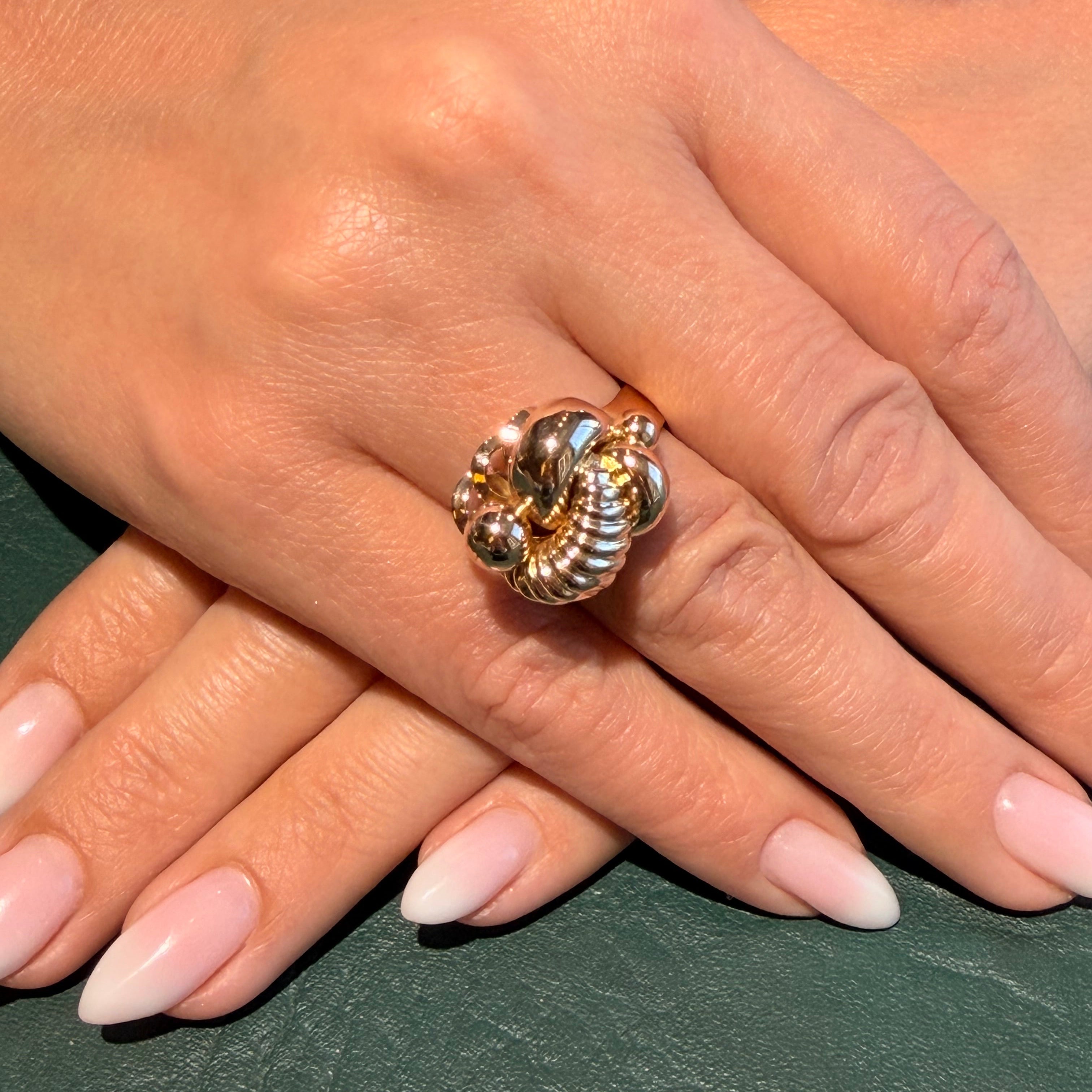 Gold Knot Ring