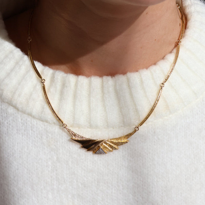 Yellow Gold Necklace with Diamond