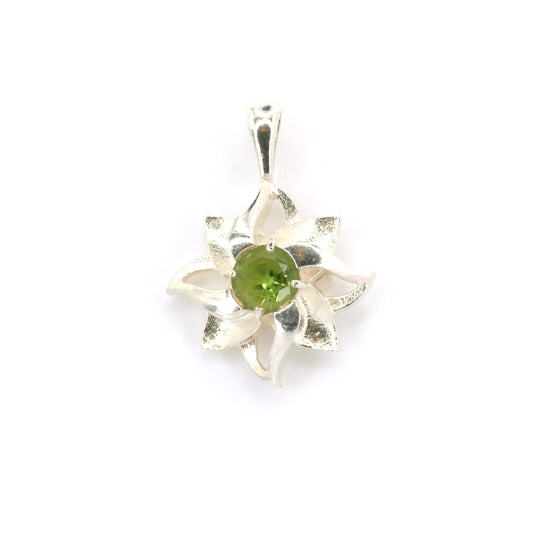 Peridootti Edelweiss-hopeariipus