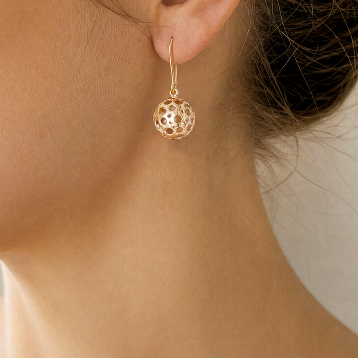 Liisa Vitali Leppäkerttu Yellow Gold Earrings