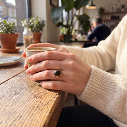 Yellow Gold Ring with Tiger´s Eye
