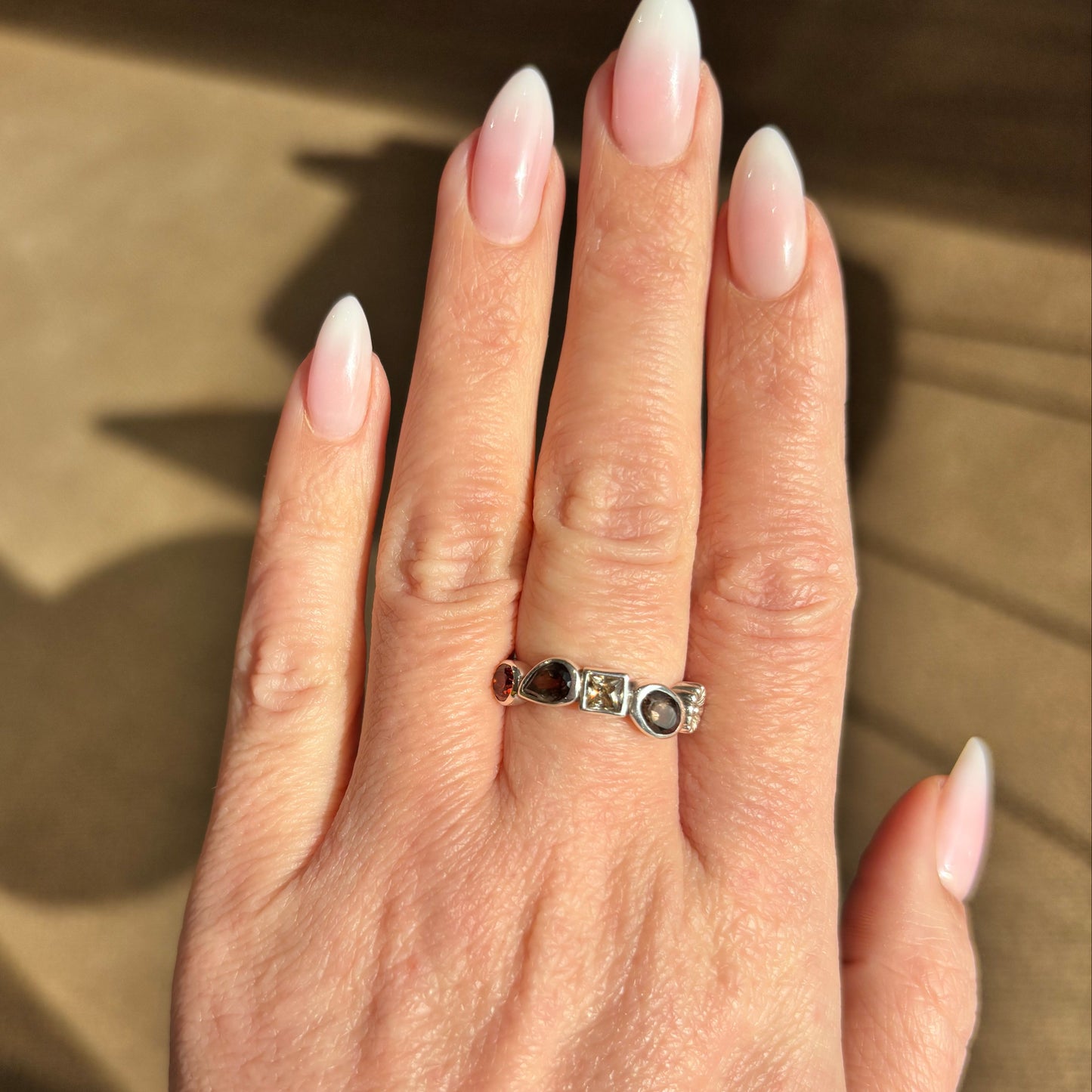Multi-gem Silver Ring with Daisy