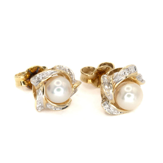 Pearl & Diamond Stud Earrings