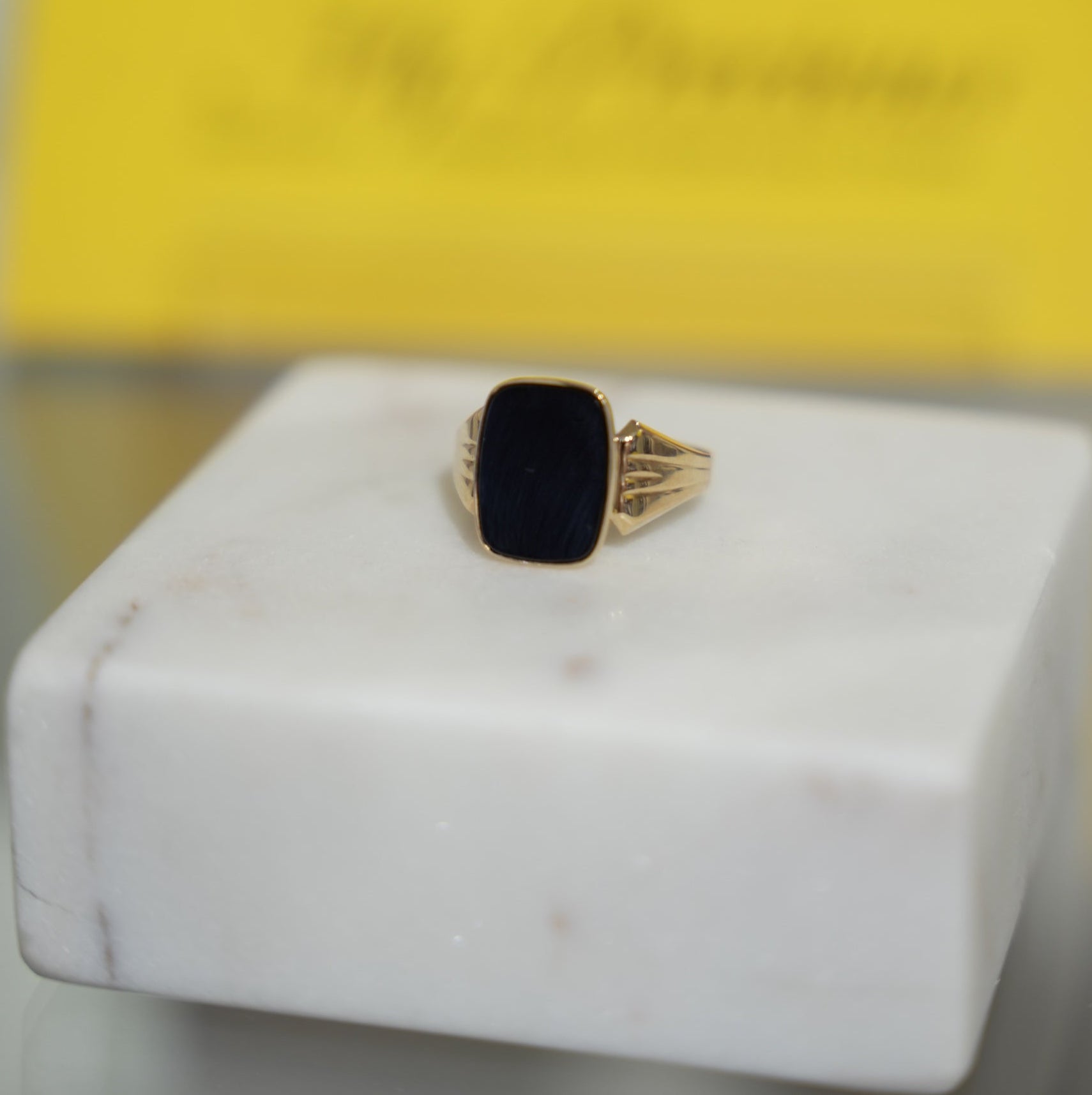 Classic Signet Ring